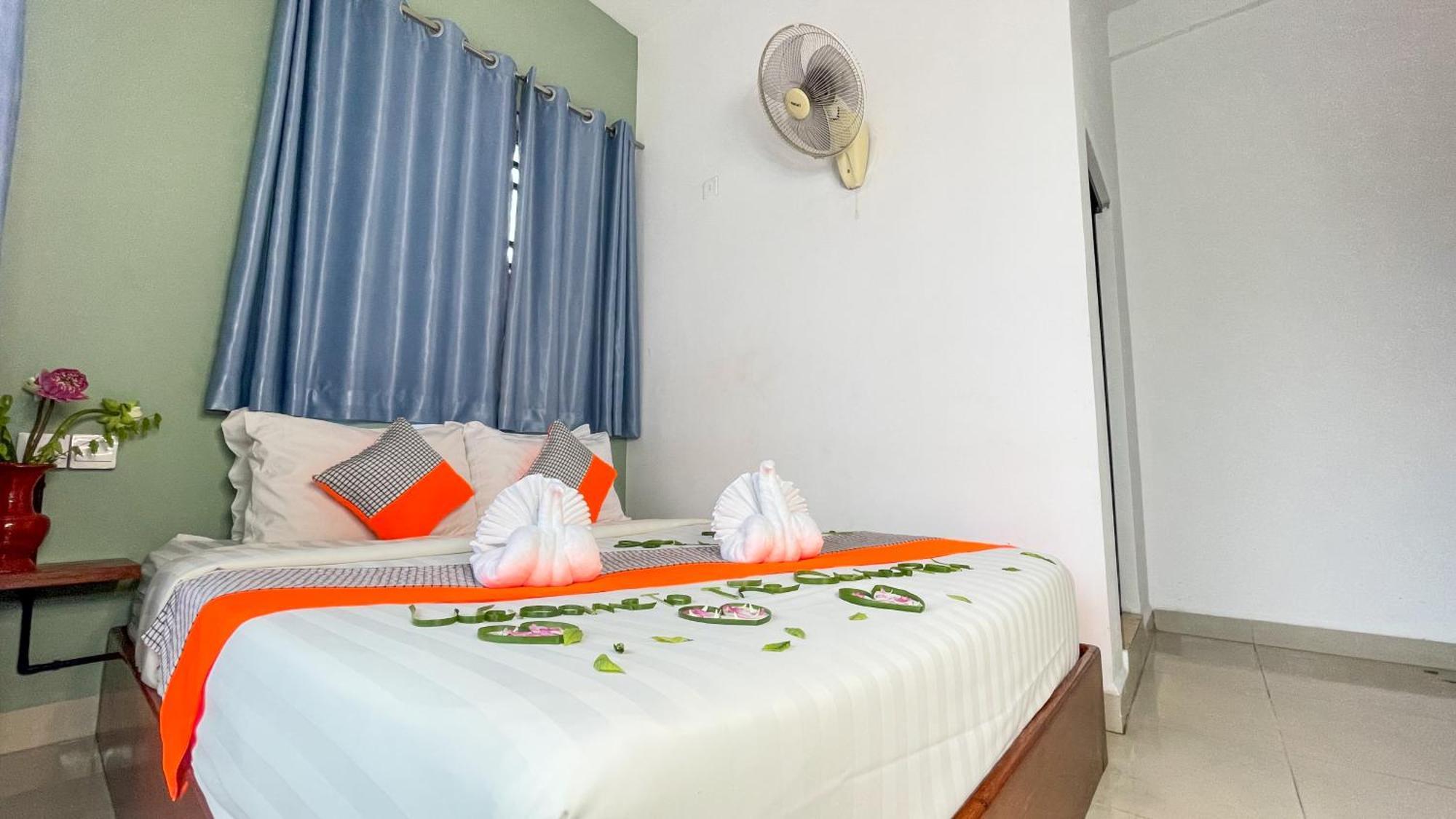 The Center Point Hotel Siem Reap Buitenkant foto