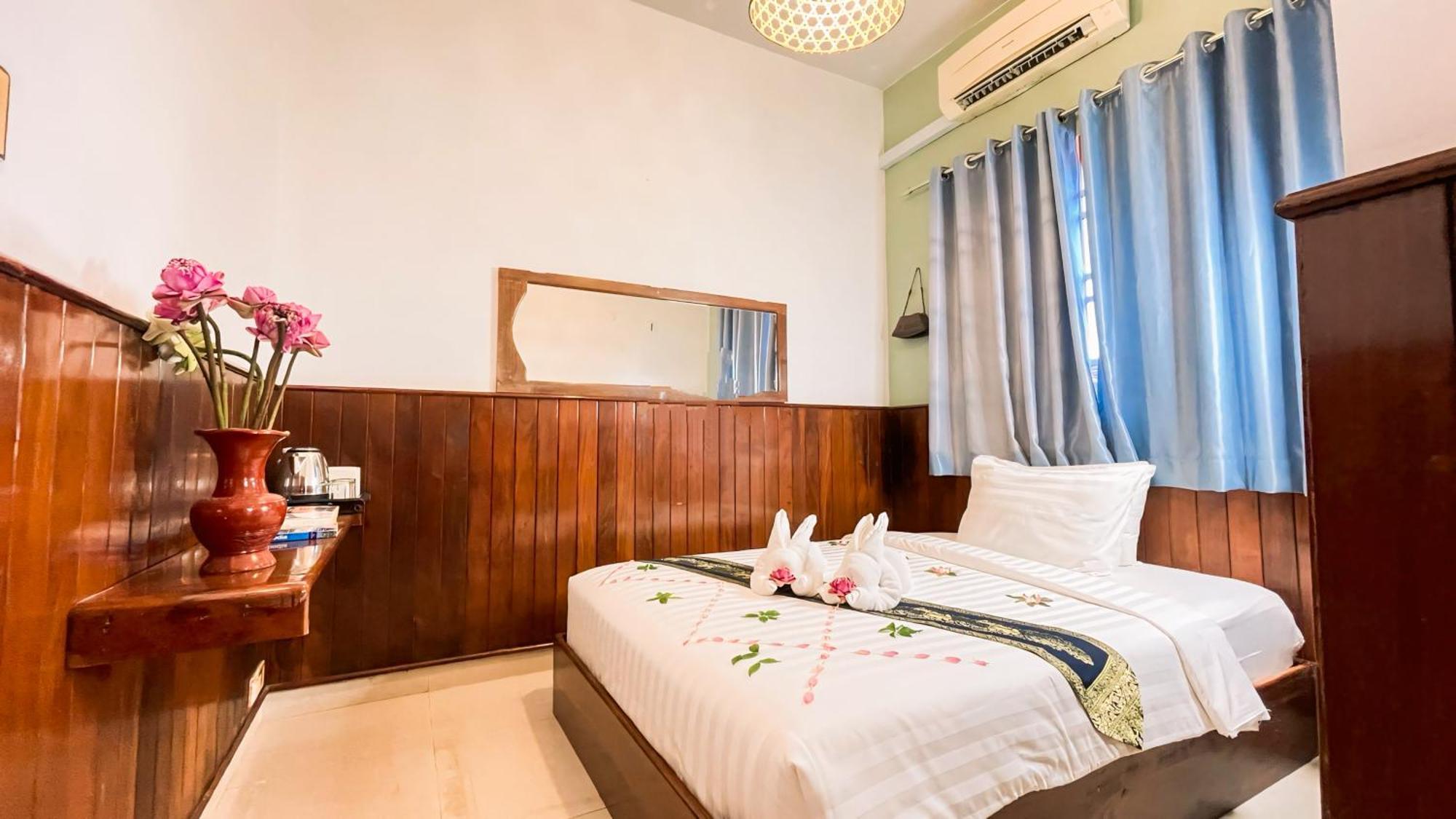The Center Point Hotel Siem Reap Buitenkant foto