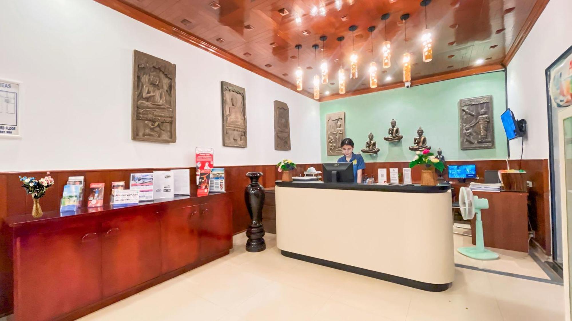 The Center Point Hotel Siem Reap Buitenkant foto