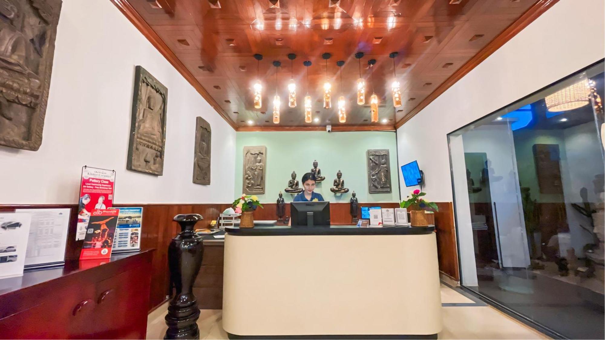 The Center Point Hotel Siem Reap Buitenkant foto